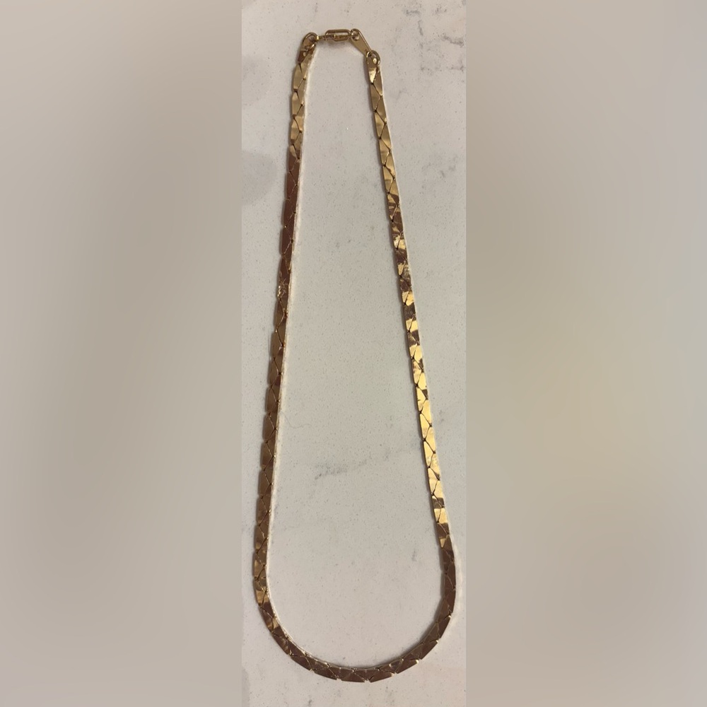 GOLD TEXTURED NECKLACE